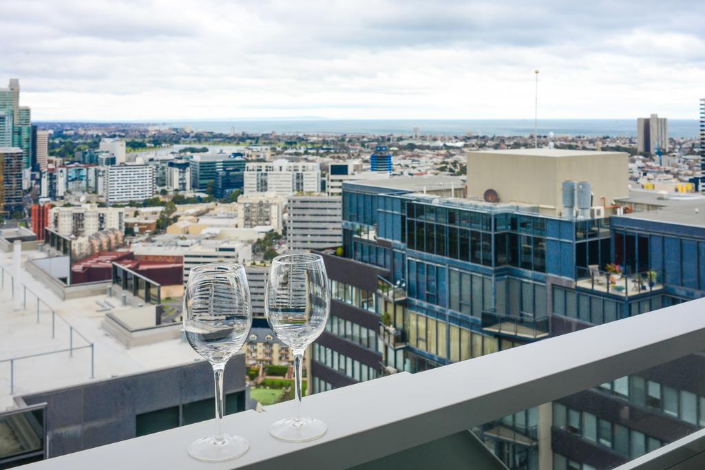 Serviced Apartments Melbourne Opus Экстерьер фото