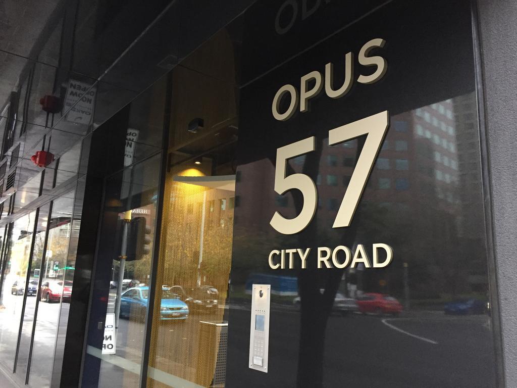 Serviced Apartments Melbourne Opus Экстерьер фото