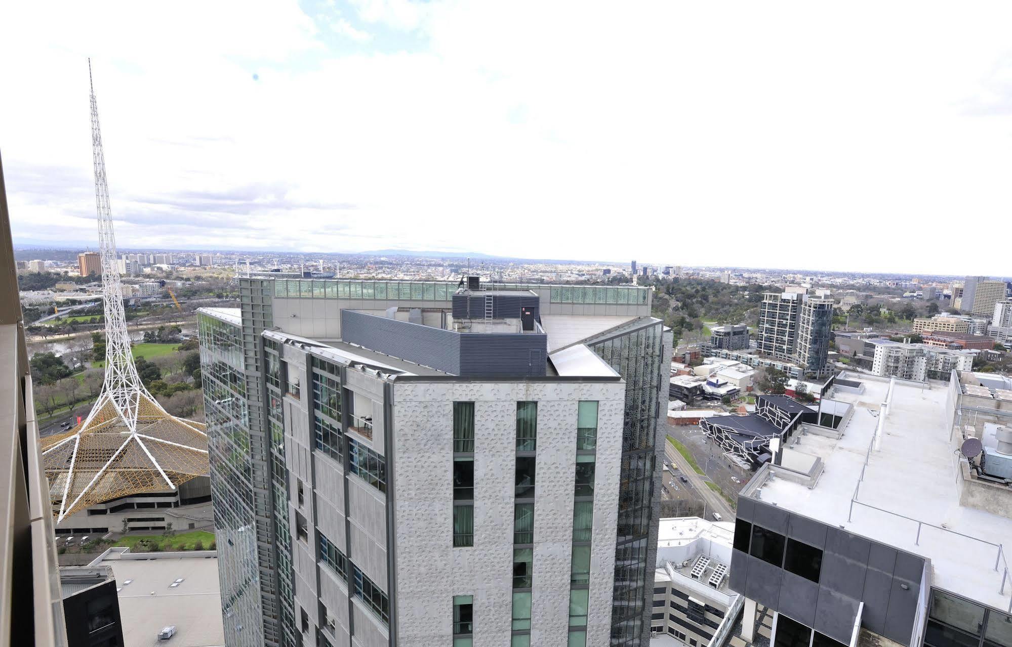 Serviced Apartments Melbourne Opus Экстерьер фото