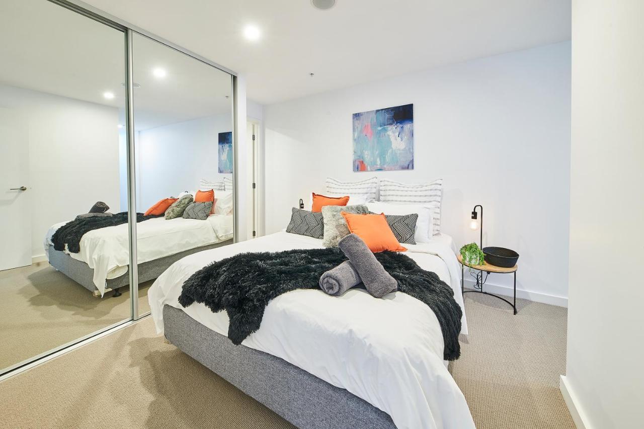 Serviced Apartments Melbourne Opus Экстерьер фото